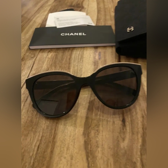 Chanel Butterfly Sunglasses 5414 - Picture 1 of 7